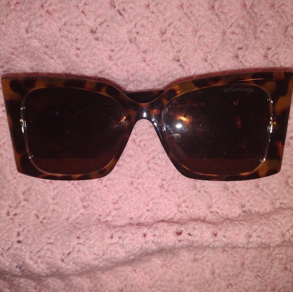 designer logo frames - Picture 8 of 11